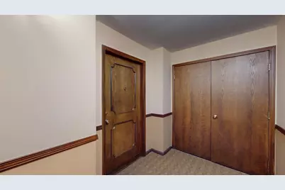 9560 Gross Point Road #404B, Skokie, IL 60076 - Photo 38