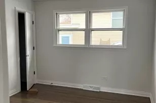 903 Porter St, Lemont, IL 60439 - Photo 6