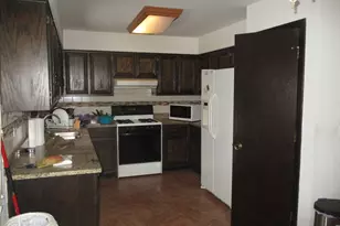 [Address not provided], Crete, IL 60417 - Photo 6