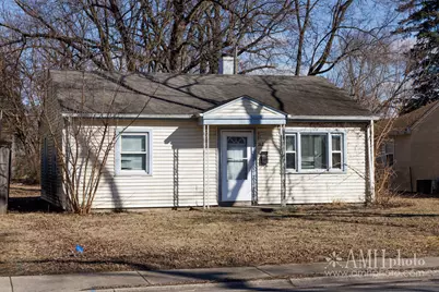 762 N Webster Circle, Kankakee, IL 60901 - Photo 1