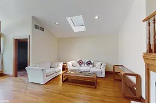 270 W Fremont Ave, Elmhurst, IL 60126 - Photo 8