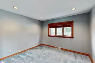 270 W Fremont Ave, Elmhurst, IL 60126 - Photo 28