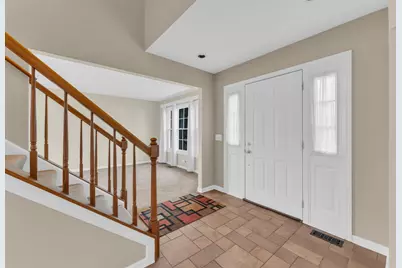 6063 Morningside Court, Gurnee, IL 60031 - Photo 4