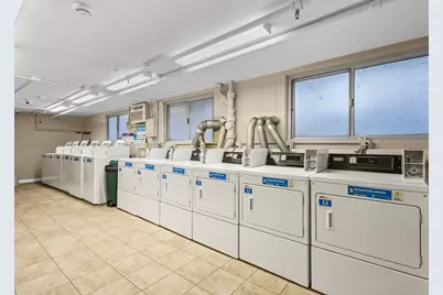 8620 Waukegan Road #408, Morton Grove, IL 60053 - Photo 16