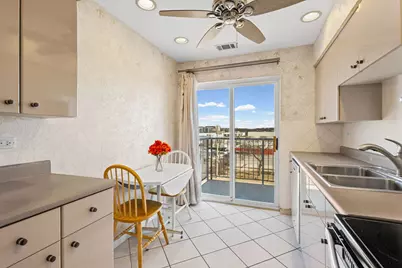 8620 Waukegan Road #408, Morton Grove, IL 60053 - Photo 10