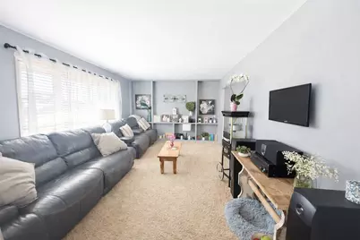 900 14th Place, Camanche, IA 52730 - Photo 2