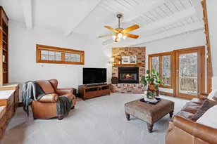 692 Chidester St, Glen Ellyn, IL 60137 - Photo 6