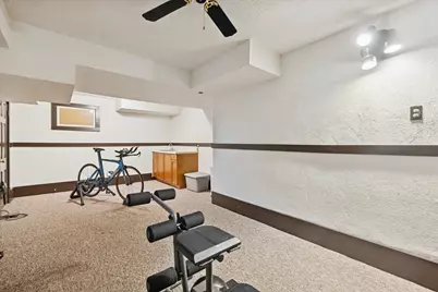 692 Chidester Street, Glen Ellyn, IL 60137 - Photo 26