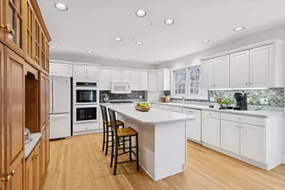 692 Chidester Street, Glen Ellyn, IL 60137 - Photo 12