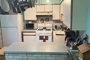 1792 Williamsburg Dr, Hoffman Estates, IL 60169 - Photo 10