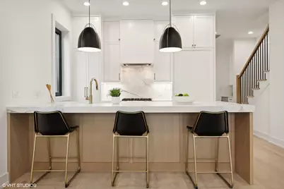 957 N Winchester Parkway #2, Chicago, IL 60622 - Photo 10