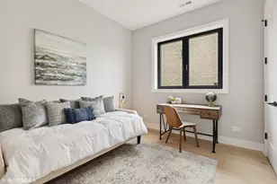 957 N Winchester Pkwy, Chicago, IL 60622 - Photo 14