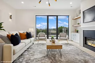 957 N Winchester Pkwy, Chicago, IL 60622 - Photo 6