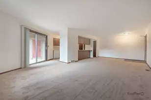 1840 W Highland Ave, Elgin, IL 60123 - Photo 4