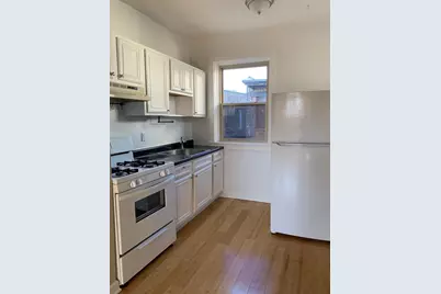 832.5 W Sunnyside Avenue #3E, Chicago, IL 60640 - Photo 4