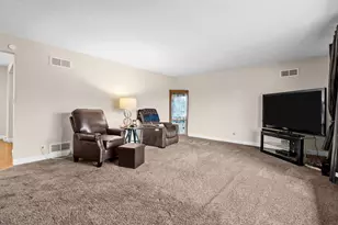 1504 S Mulford Rd, Rockford, IL 61108 - Photo 10