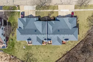 910 Thornwood Dr, Saint Charles, IL 60174 - Photo 30