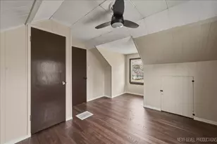 140 S Westlawn Ave, Aurora, IL 60506 - Photo 18