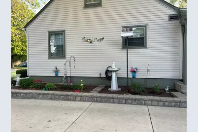 140 S Westlawn Avenue, Aurora, IL 60506 - Photo 34