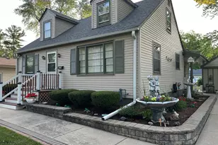 140 S Westlawn Ave, Aurora, IL 60506 - Photo 32