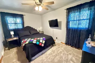 1703 24th St, Rock Island, IL 61021 - Photo 10