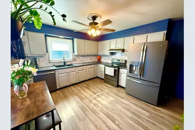 1703 24th Street, Rock Island, IL 61021 - Photo 8