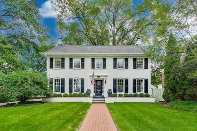 165 Fuller Lane, Winnetka, IL 60093 - Photo 1