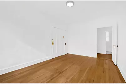 4742 W Roscoe Street #3, Chicago, IL 60641 - Photo 4