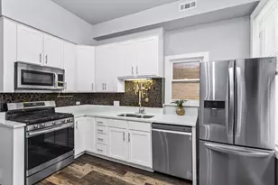 3339 W Le Moyne St, Chicago, IL 60651 - Photo 6