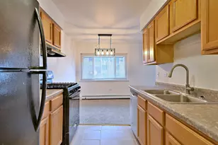 8637 1/2 W Foster Ave, Chicago, IL 60656 - Photo 18