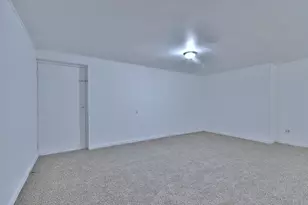 8637 1/2 W Foster Ave, Chicago, IL 60656 - Photo 22