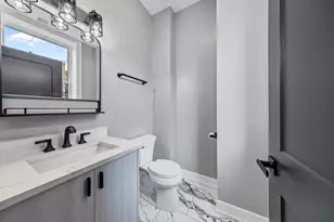 2816 W Warren Blvd, Chicago, IL 60612 - Photo 20