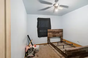 10435 W Chaplin Ave, Beach Park, IL 60099 - Photo 8