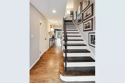 737 York Court, Northbrook, IL 60062 - Photo 2