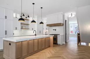 3055 N Christiana Ave, Chicago, IL 60618 - Photo 8