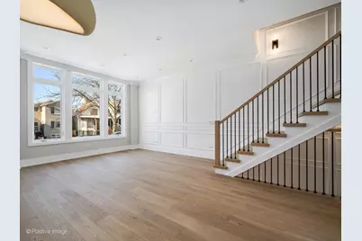 3055 N Christiana Avenue, Chicago, IL 60618 - Photo 4