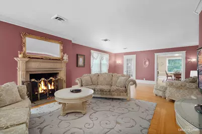 [Address not provided], Dixon, IL 61021 - Photo 4