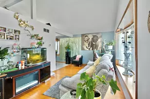 7051 W 64th Pl, Chicago, IL 60638 - Photo 10