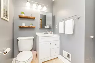 509 S Brainard Ave, La Grange, IL 60525 - Photo 14