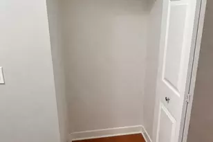 6000 N Cicero Ave, Chicago, IL 60646 - Photo 4