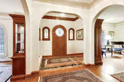 710 S Washington Avenue, Park Ridge, IL 60068 - Photo 2