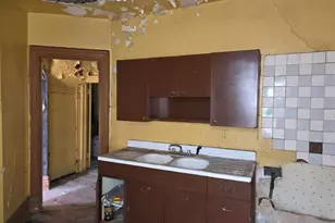 636 W 62nd St, Chicago, IL 60621 - Photo 12