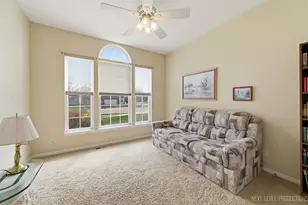 4211 Whitehall Ln, Algonquin, IL 60102 - Photo 16