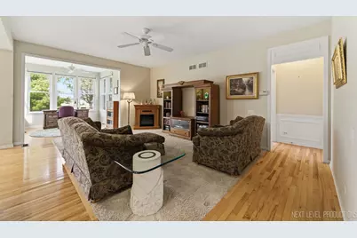 4211 Whitehall Lane, Algonquin, IL 60102 - Photo 6