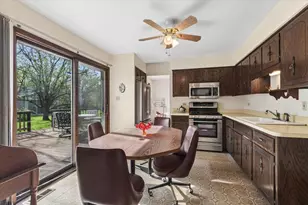 24821 S Michaels St, Crete, IL 60417 - Photo 10