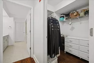 10 S Wille St, Mount Prospect, IL 60056 - Photo 12