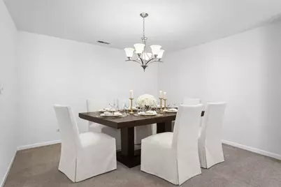 127 Acacia Circle #402, Indian Head Park, IL 60525 - Photo 4