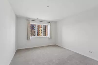 127 Acacia Circle #402, Indian Head Park, IL 60525 - Photo 12