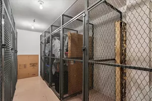 127 Acacia Circle, Indian Head Park, IL 60525 - Photo 22