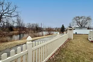 3513 Indian Head Ln, Joliet, IL 60435 - Photo 32